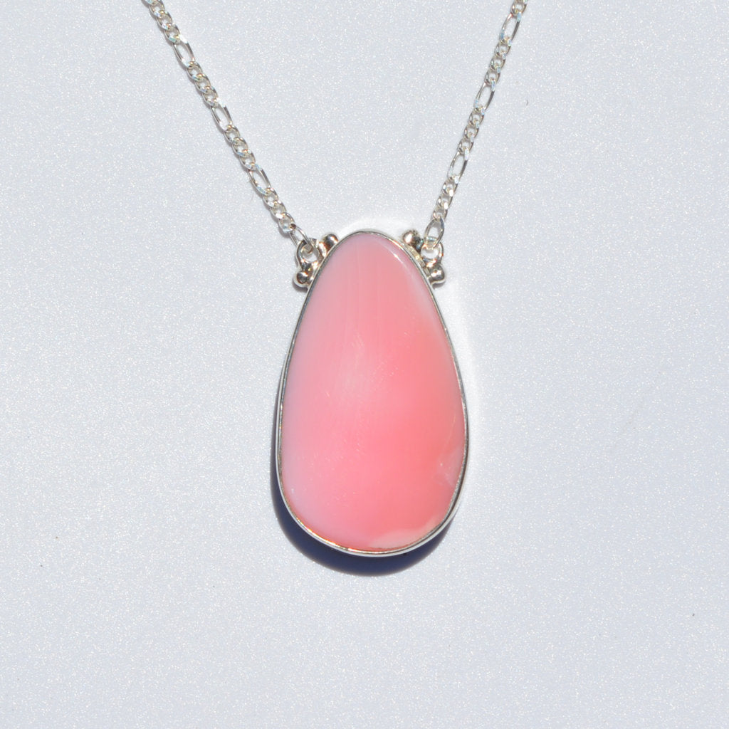 Pink Conch Shell Large Necklace - eGallery Shoppe